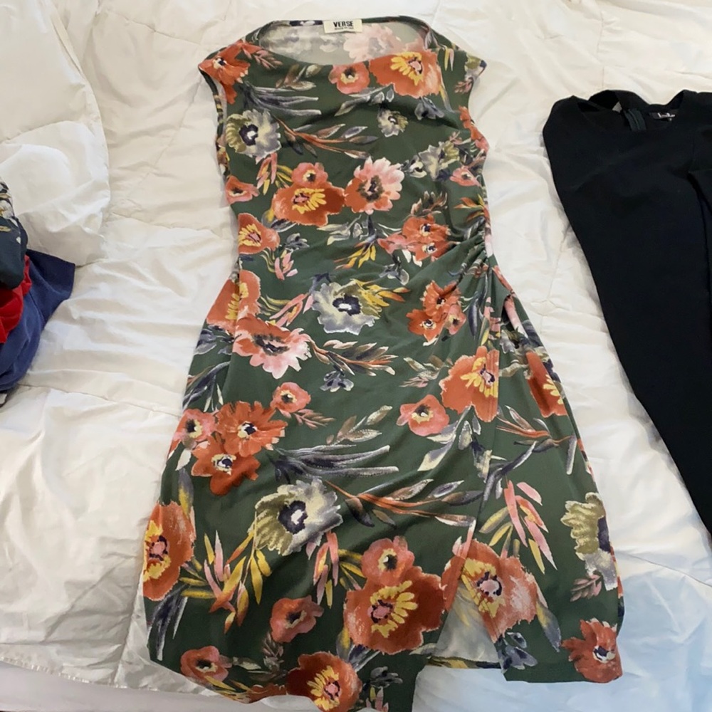 Verse Floral MIDI Dress